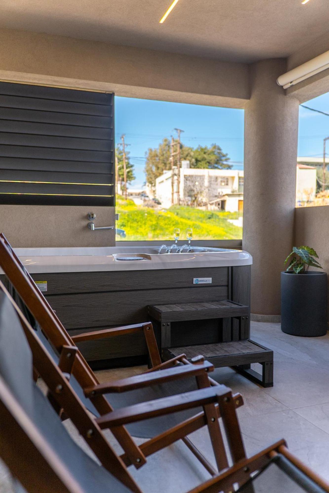 Eros Luxury Suites Retimno Zewnętrze zdjęcie
